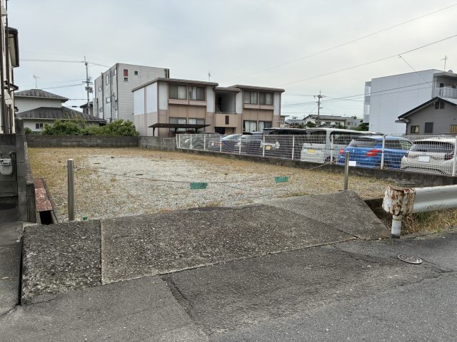 【新着物件】丸亀市城東町一丁目売り土地　約75坪　690万円