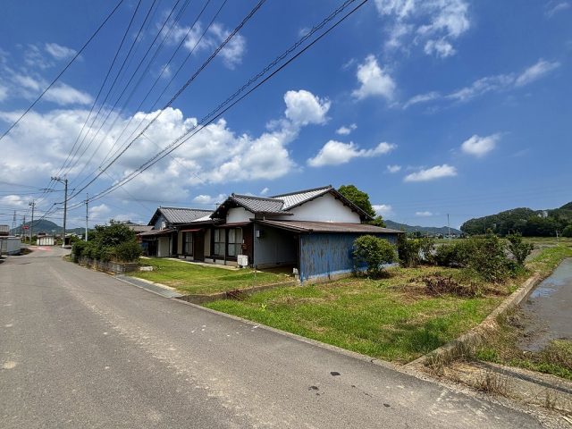 【新着物件】さぬき市長尾東売り土地 153坪 250万円