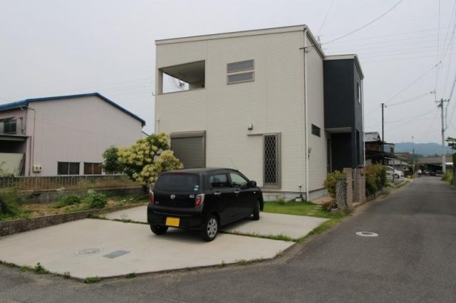 ☆価格変更☆木田郡三木町池戸中古戸建　4LDK　1000万円